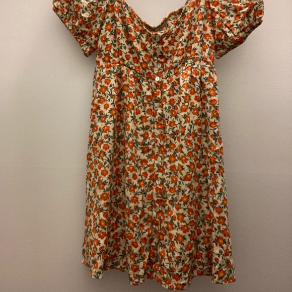 🔻 SOLD 🔻 Rose off the shoulder sundress - Picture 2 of 5